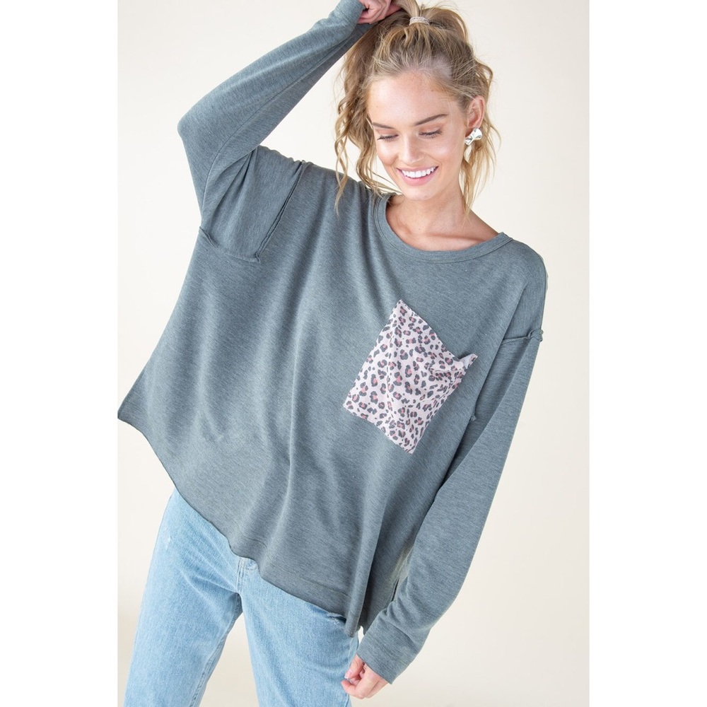 🆕 Olive Animal Print Pocket Top